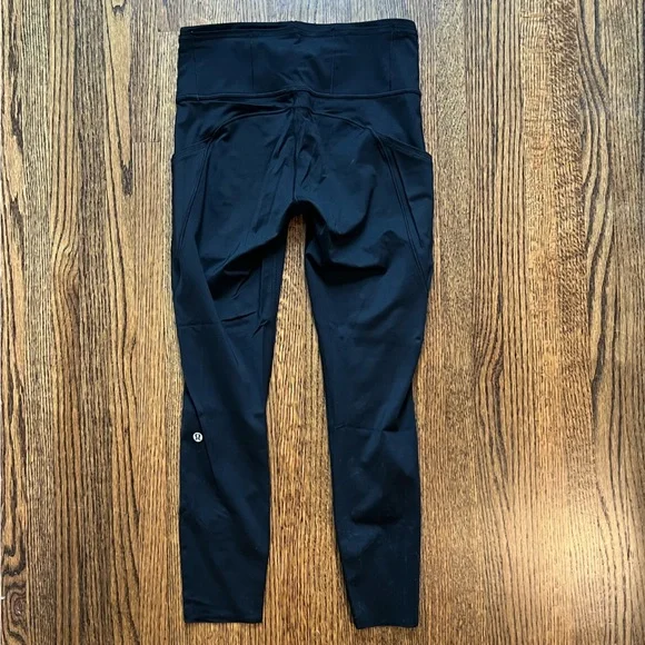 Lululemon Fast and Free High-Rise Tight with Pockets, Black, Size 6, Like New - Picture 2 of 4